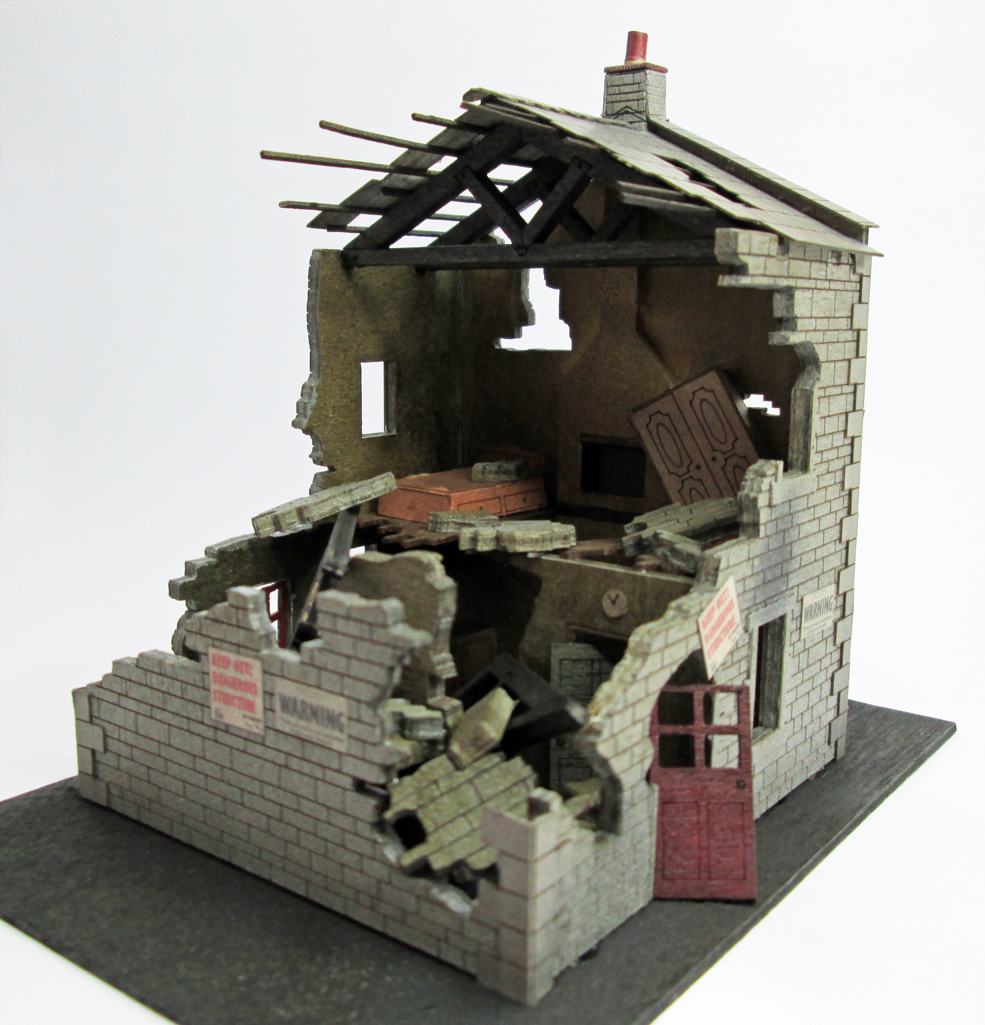 95658 NFH2 Ancorton N Scale Ruined House Kit